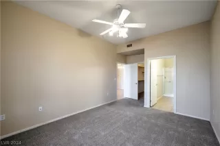 Photo #6: 2597700 Listing