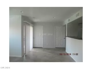 Photo #2: 2597740 Listing 