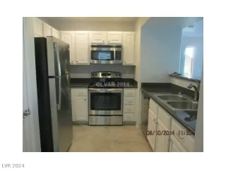 Photo #3: 2597740 Listing 