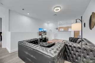 Photo #3: 2597753 Listing 