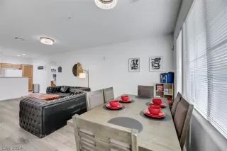 Photo #6: 2597753 Listing 