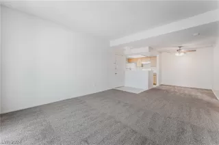 Photo #3: 2597770 Listing