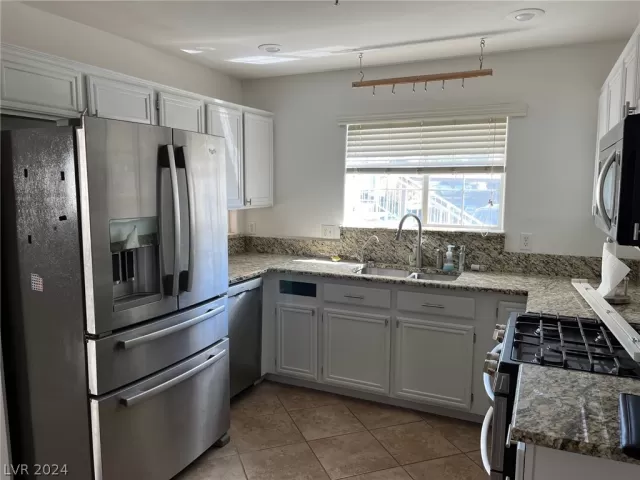 MLS: 2597773 Condo For Sale