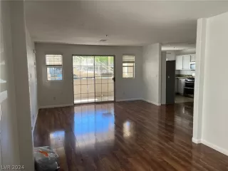 Photo #1: 2597773 Listing 