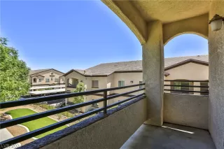 Photo #3: 2597796 Listing 