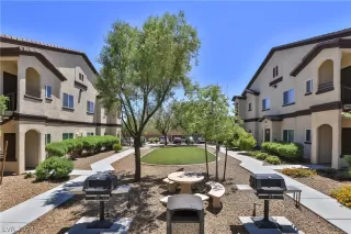 Photo #5: 2597796 Listing 