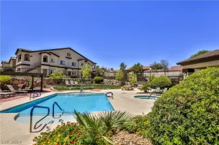 Photo #6: 2597796 Listing 