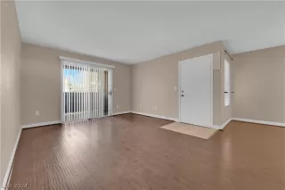 Photo #3: 2597800 Listing 