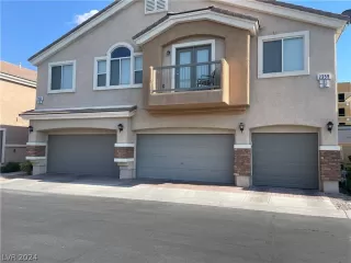 Photo #1: 2597814 Listing 