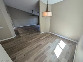 Photo #4: 2597826 Listing 