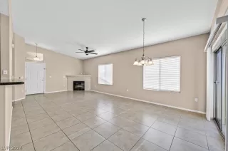 Photo #6: 2597952 Listing 