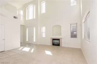 Photo #3: 2597962 Listing 