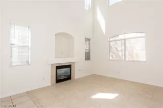 Photo #4: 2597962 Listing 