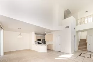 Photo #5: 2597962 Listing 