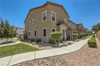 Photo #1: 2597972 Listing 