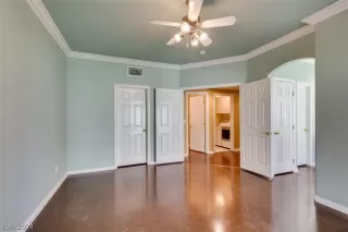 Photo #3: 2598001 Listing