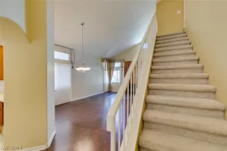 Photo #6: 2598001 Listing