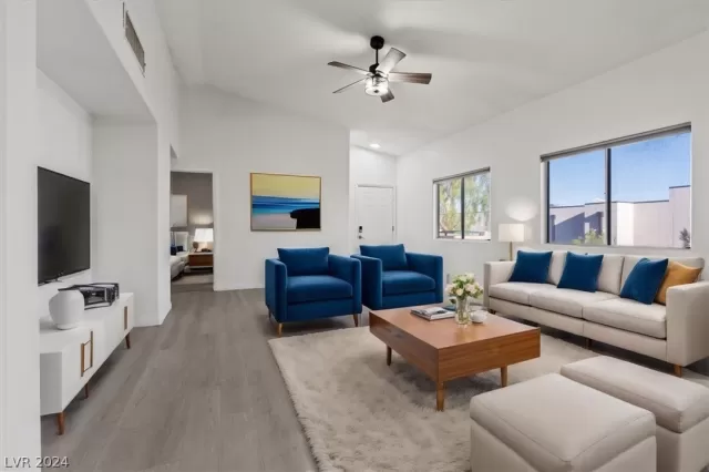 MLS: 2598119 Condo For Sale