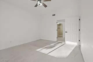 Photo #5: 2598119 Listing 