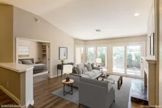 Photo #5: 2598131 Listing