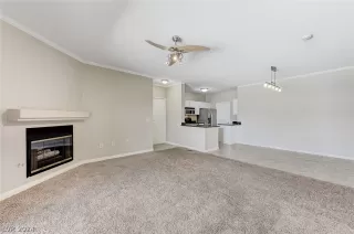 Photo #5: 2598154 Listing