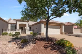 Photo #1: 2598191 Listing 