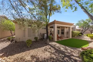 Photo #3: 2598191 Listing 