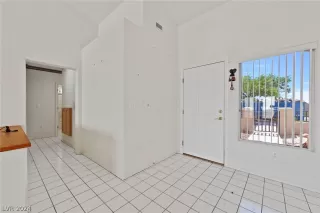 Photo #4: 2598191 Listing 