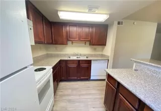 Photo #2: 2598214 Listing