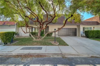 Photo #1: 2598216 Listing