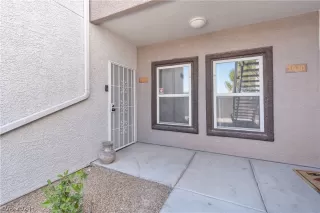 Photo #3: 2598240 Listing