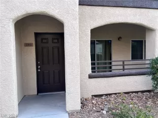 Photo #1: 2598273 Listing 