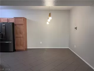 Photo #6: 2598273 Listing 