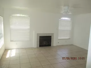 Photo #2: 2598274 Listing 