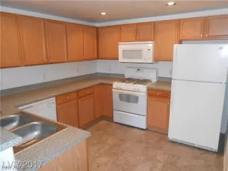 Photo #1: 2598310 Listing