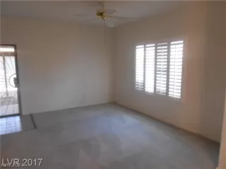 Photo #3: 2598310 Listing