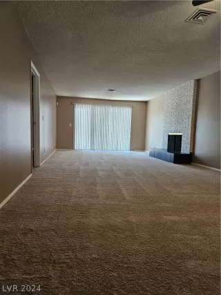 Photo #4: 2598311 Listing 