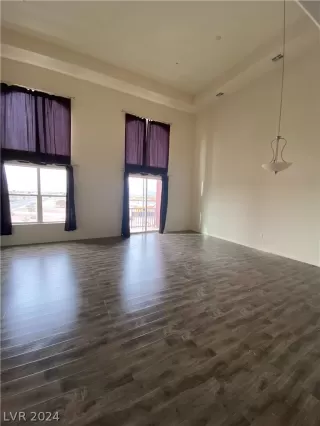Photo #5: 2598314 Listing 