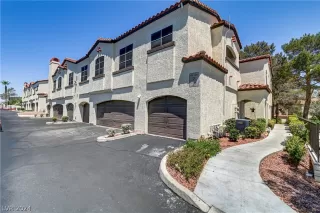 Photo #3: 2598346 Listing 