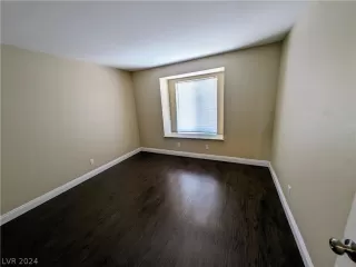 Photo #6: 2598348 Listing 