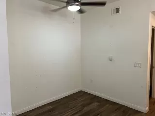 Photo #2: 2598447 Listing 