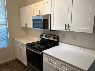 Photo #4: 2598447 Listing 