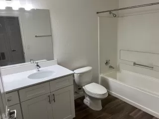 Photo #5: 2598447 Listing 