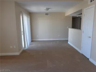 Photo #6: 2598453 Listing 