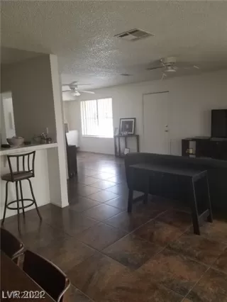 Photo #1: 2598466 Listing 