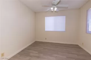 Photo #3: 2598495 Listing