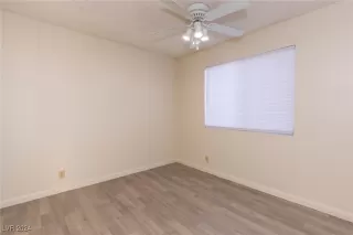 Photo #4: 2598495 Listing