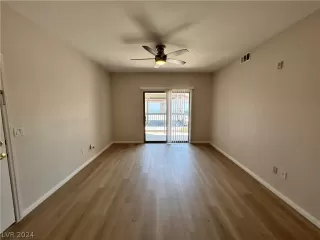 Photo #3: 2598508 Listing 