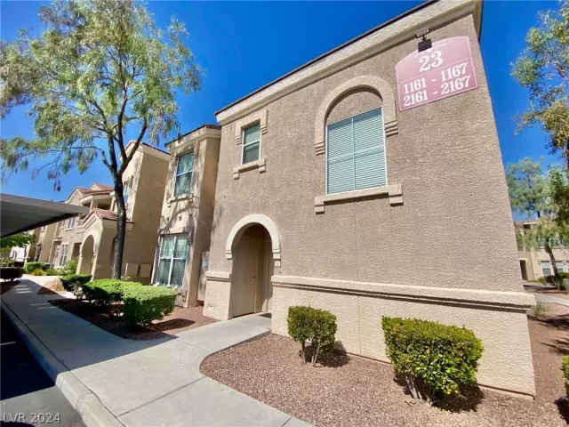 MLS: 2598534 Condo For Sale