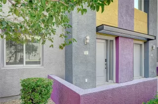 Photo #1: 2598555 Listing